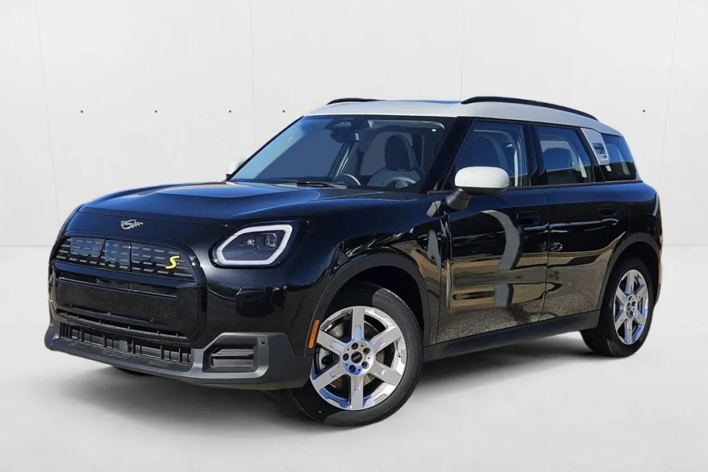 2025 Mini Countryman SE ALL4 Signature photo 1