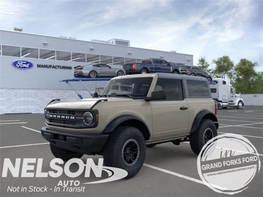 2025 Ford Bronco Base photo 1