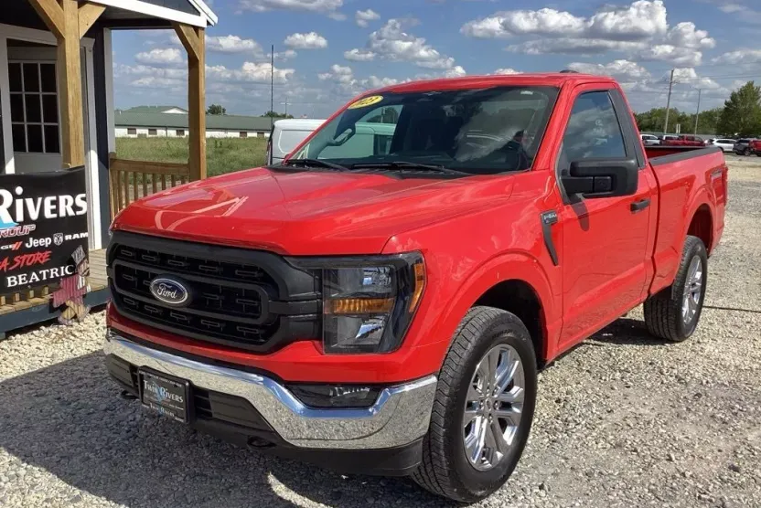 2023 Ford F-150 XL photo 1