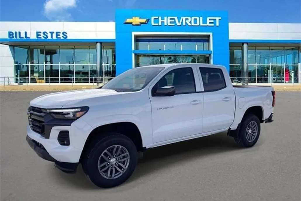 2025 Chevrolet Colorado LT photo 1