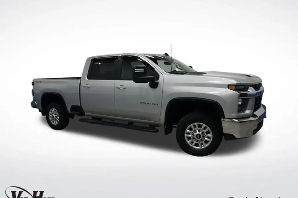 2022 Chevrolet Silverado 2500HD LT photo 1