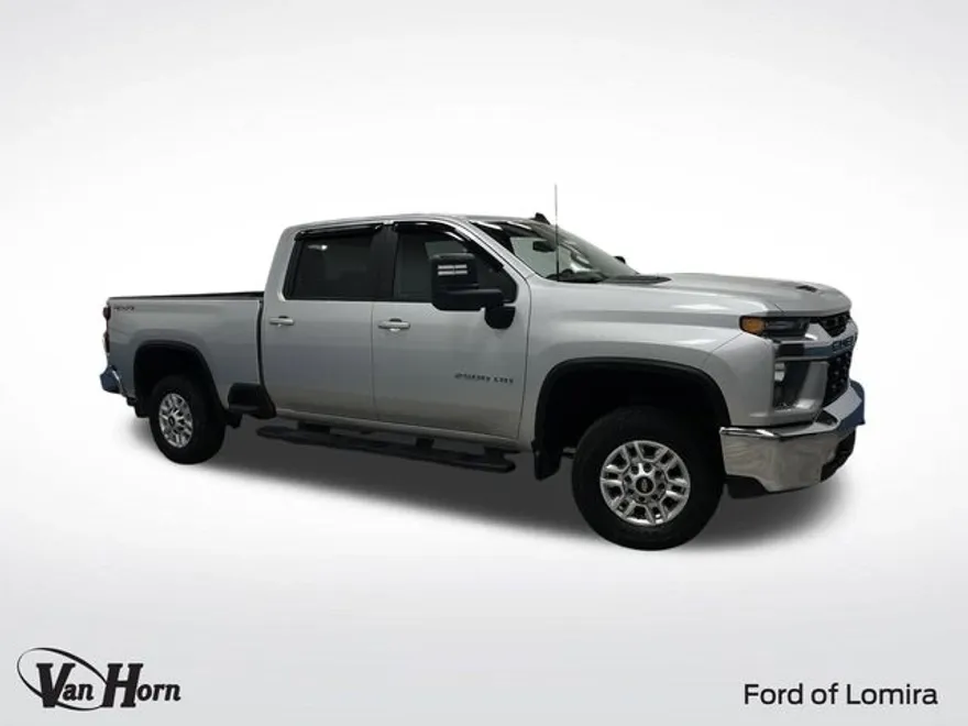 2022 Chevrolet Silverado 2500HD LT photo 1