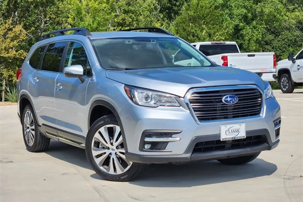2022 Subaru Ascent Limited photo 1