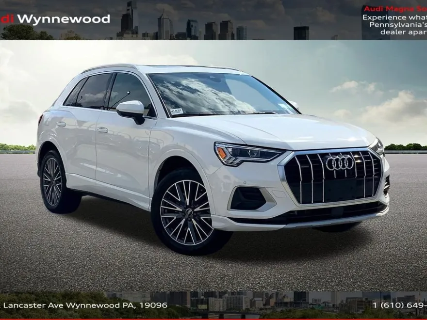 2022 Audi Q3 Premium Plus photo 1