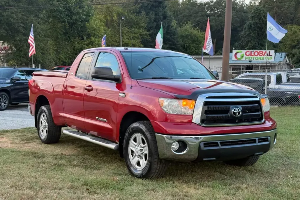 2011 Toyota Tundra Double Cab photo 1