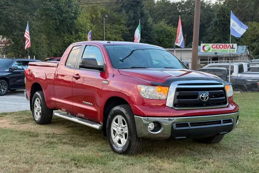 2011 Toyota Tundra Double Cab photo 1