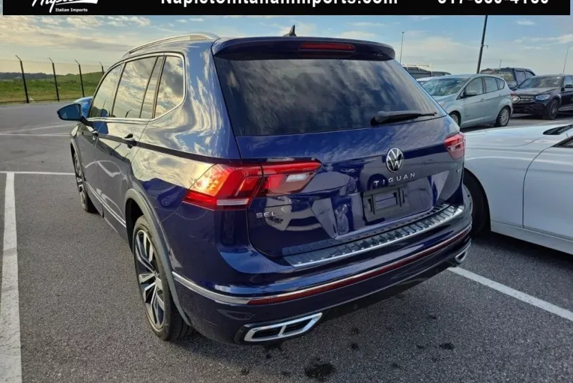 2022 Volkswagen Tiguan SEL Premium R-Line photo 1