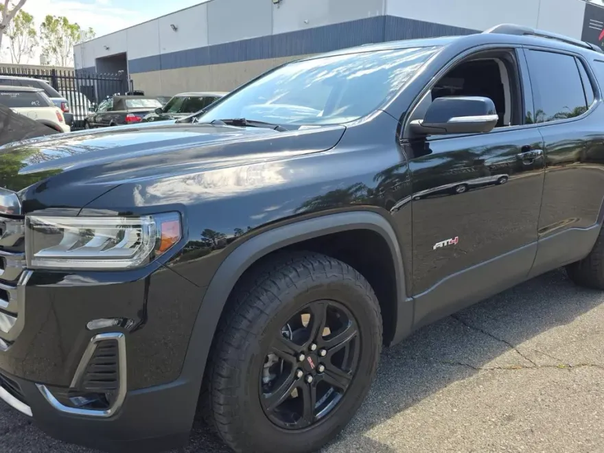 2023 Gmc Acadia AT4 photo 1