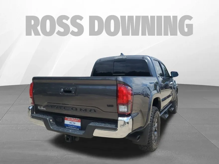 2023 Toyota Tacoma SR5 photo 1