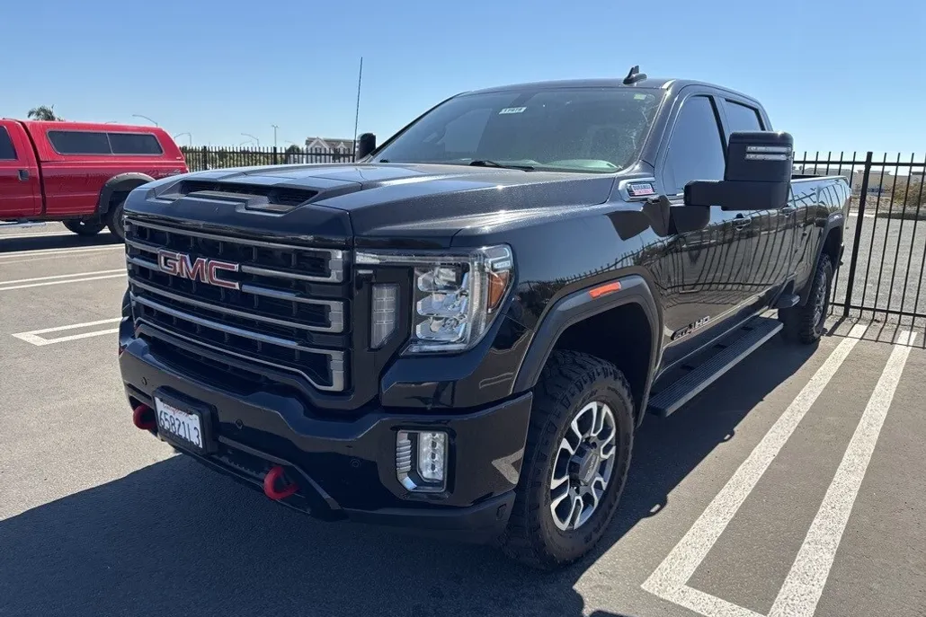 2022 Gmc Sierra 2500 HD AT4 photo 1