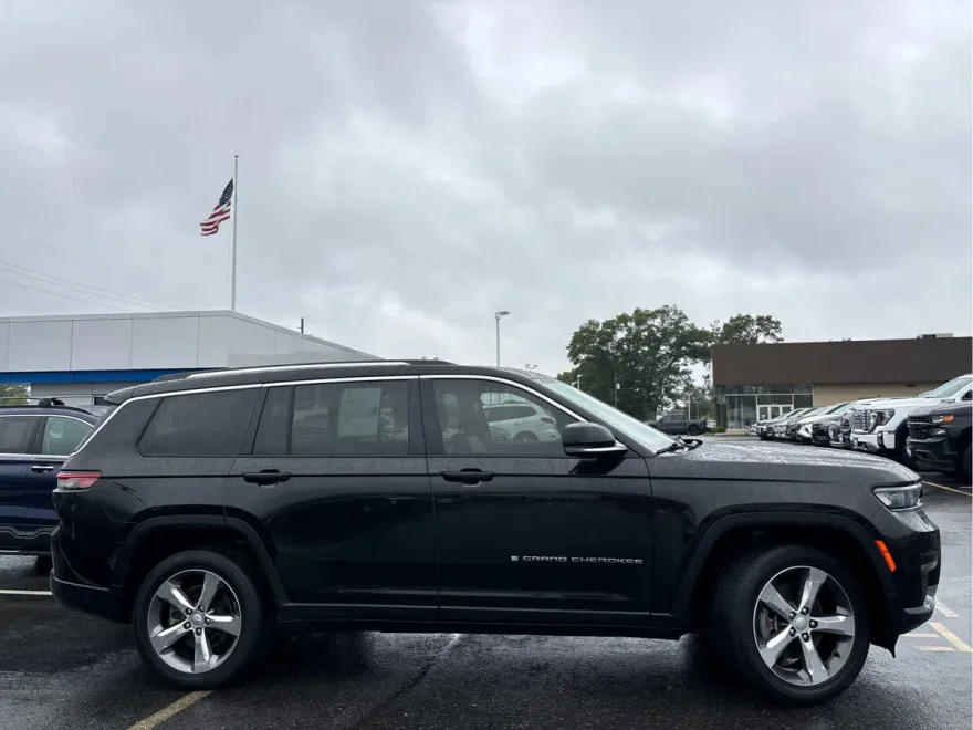 2021 Jeep Grand Cherokee Limited photo 1