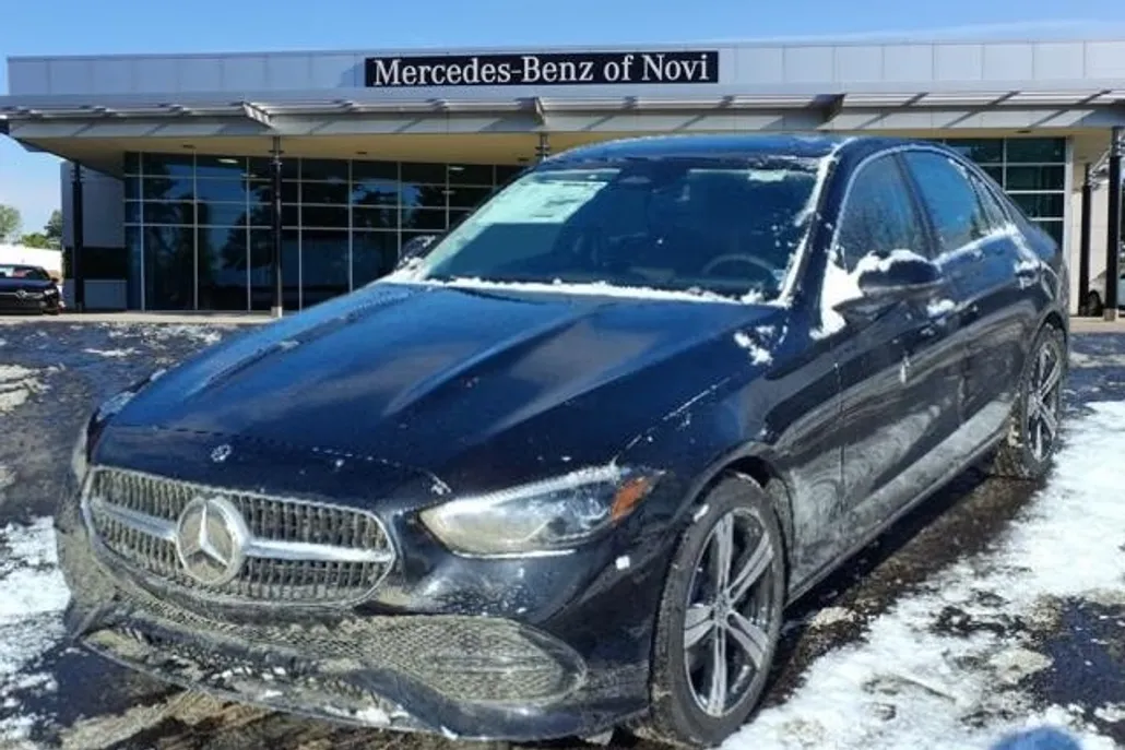 2025 Mercedes Benz C 300 photo 1