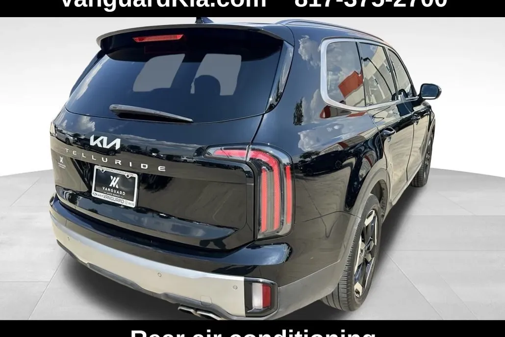 2023 Kia Telluride EX photo 1