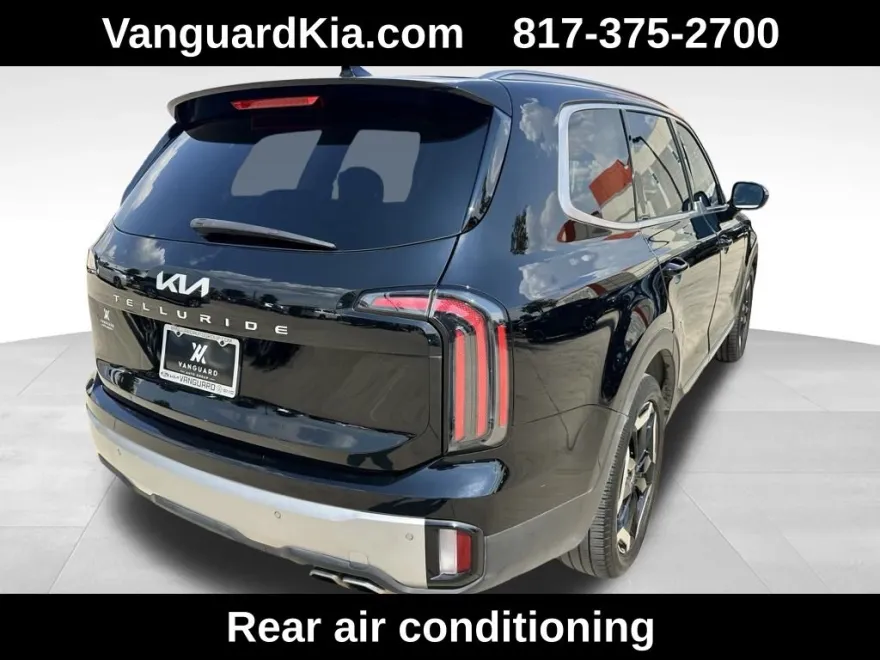 2023 Kia Telluride EX photo 1
