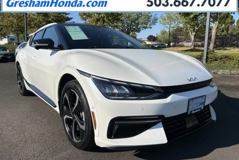 2023 Kia EV6 GT-Line photo 1