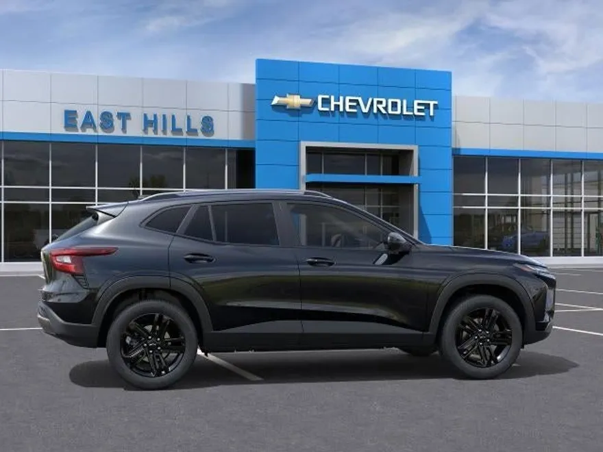2025 Chevrolet Trax ACTIV photo 1