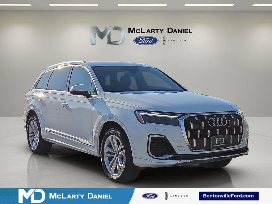 2025 Audi Q7 55 Premium Plus photo 1