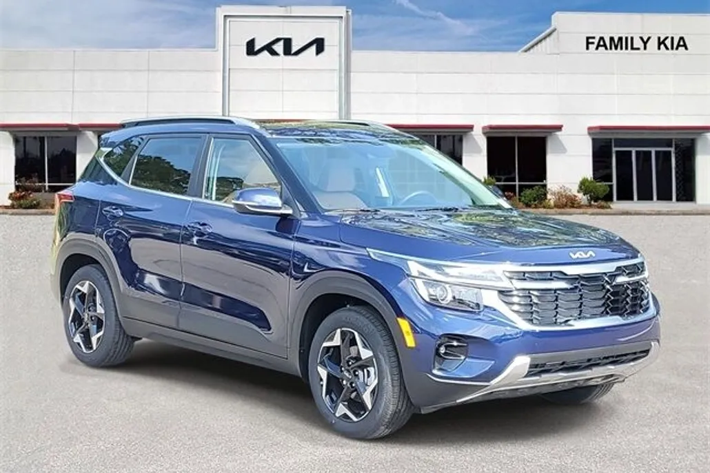 2025 Kia Seltos EX photo 1