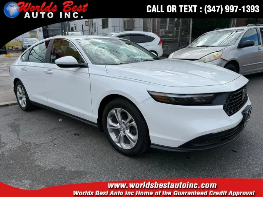 2023 Honda Accord LX photo 1
