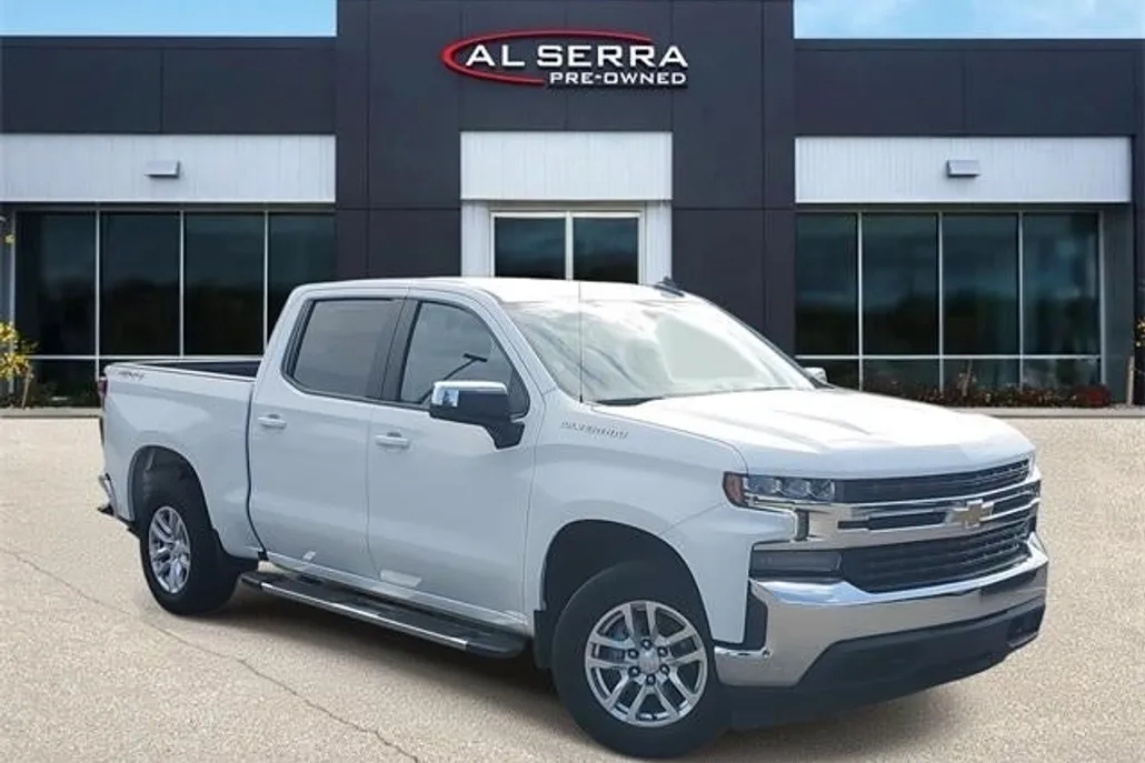 2021 Chevrolet Silverado 1500 LT photo 1