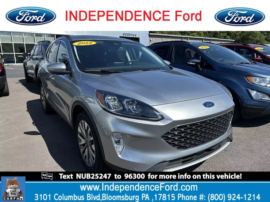2022 Ford Escape Titanium photo 1