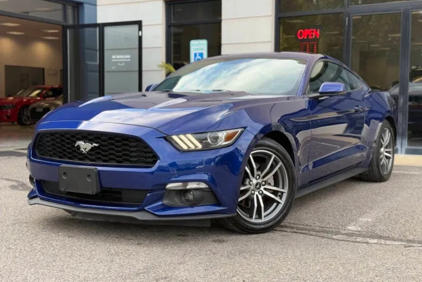 2015 Ford Mustang EcoBoost Premium photo 1