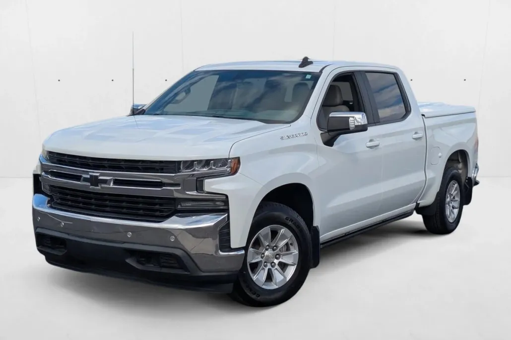 2019 Chevrolet Silverado 1500 LT photo 1