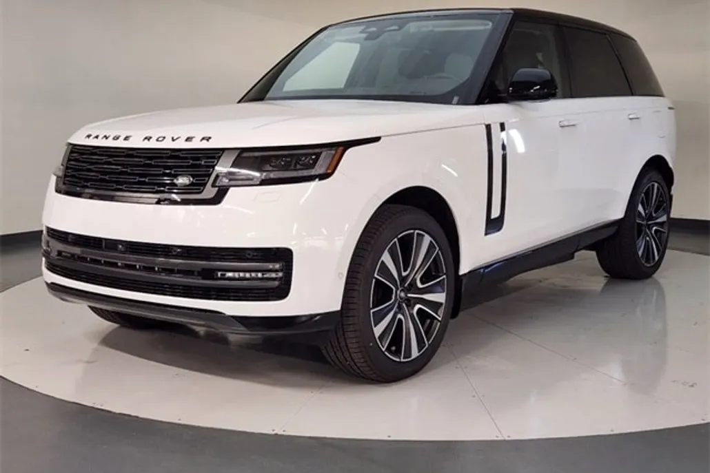 2025 Land Rover Range Rover SE photo 1