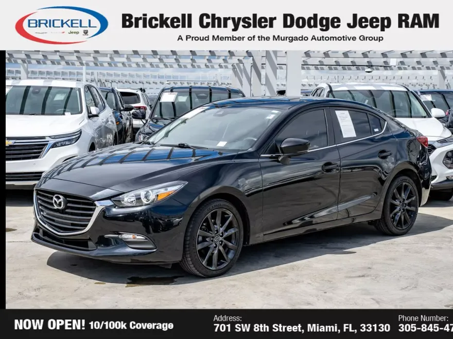 2018 Mazda Mazda3 Touring photo 1