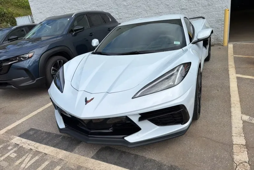 2023 Chevrolet Corvette Stingray 3LT photo 1