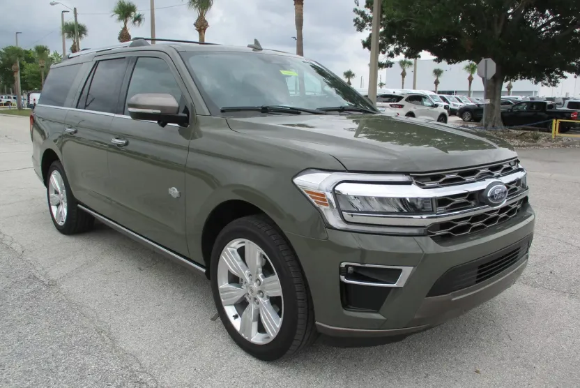 2024 Ford Expedition MAX King Ranch photo 1