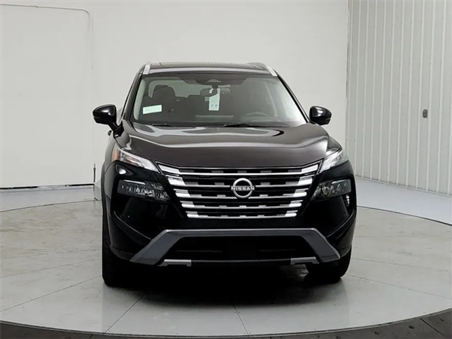2025 Nissan Rogue SL photo 1