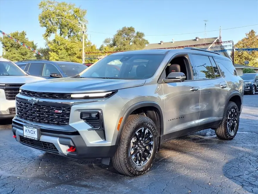 2026 Chevrolet Traverse Z71 photo 1