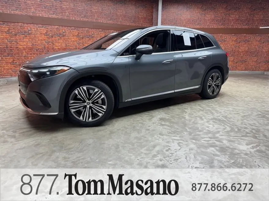 2023 Mercedes Benz EQS SUV 450 4MATIC photo 1