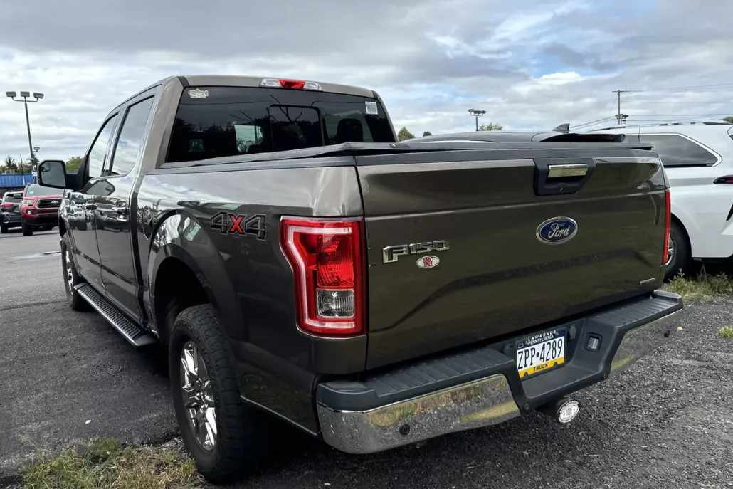 2015 Ford F-150 XLT photo 1