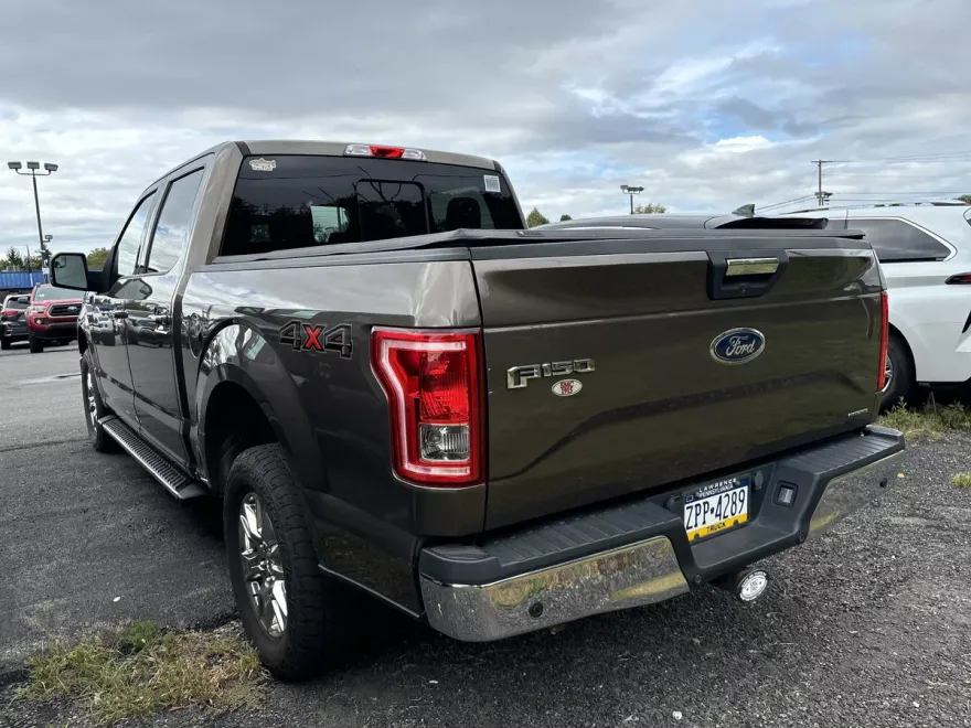 2015 Ford F-150 XLT photo 1