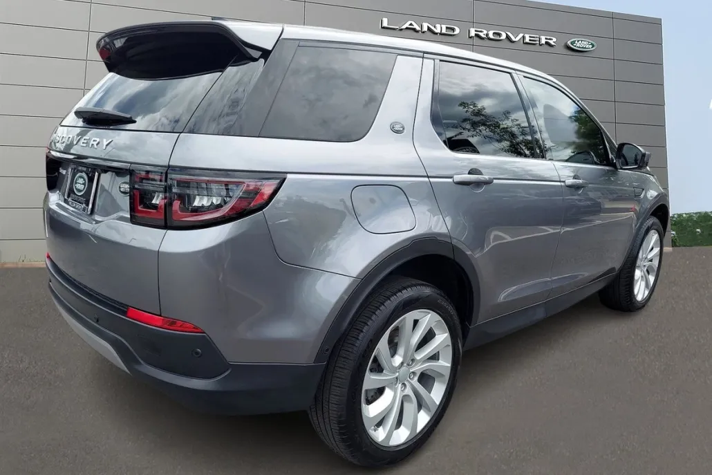 2021 Land Rover Discovery Sport SE photo 1