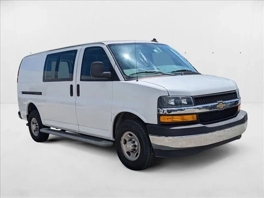 2021 Chevrolet Express 2500 Cargo Van photo 1