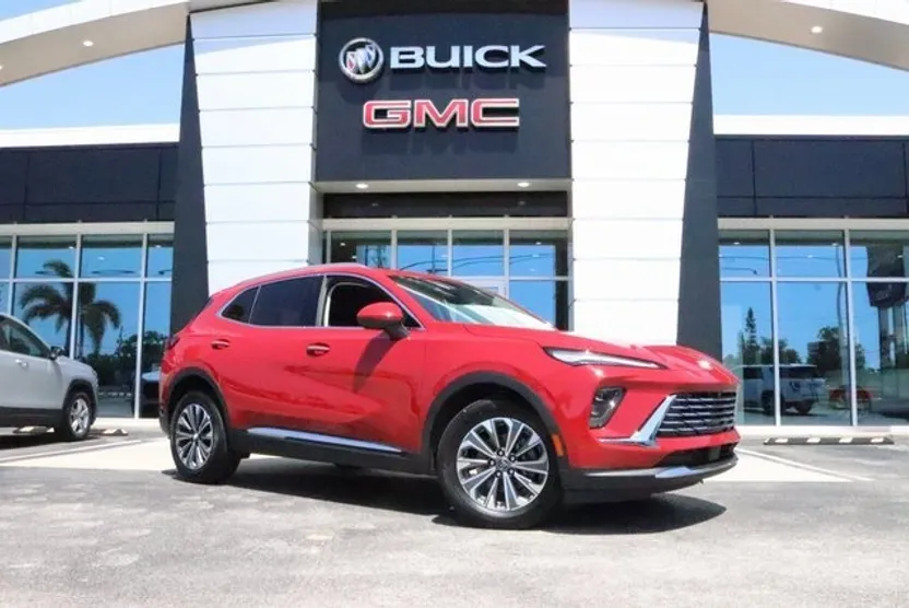 2025 Buick Envision Preferred photo 1