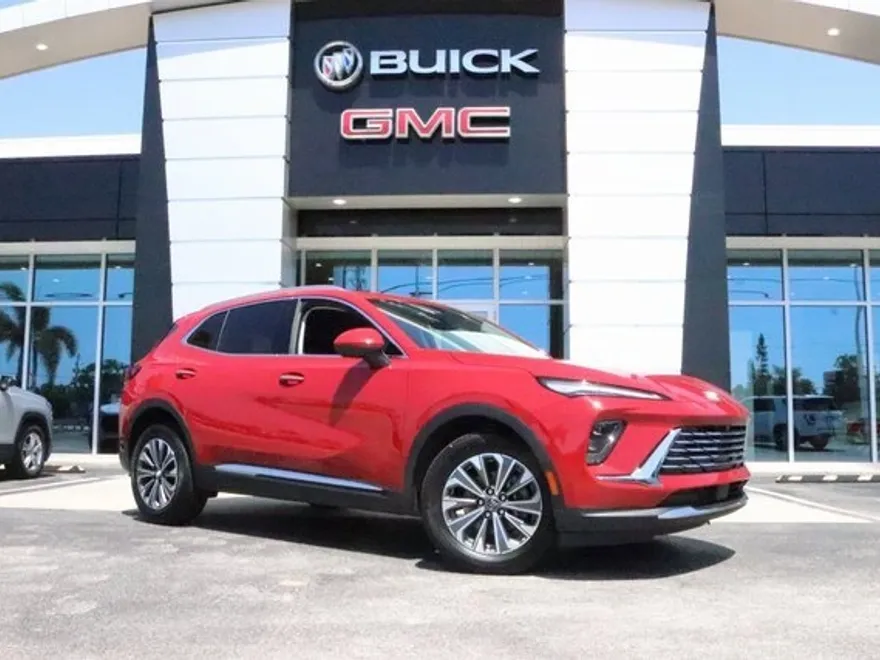 2025 Buick Envision Preferred photo 1