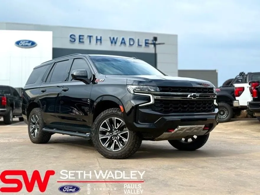 2021 Chevrolet Tahoe Z71 photo 1