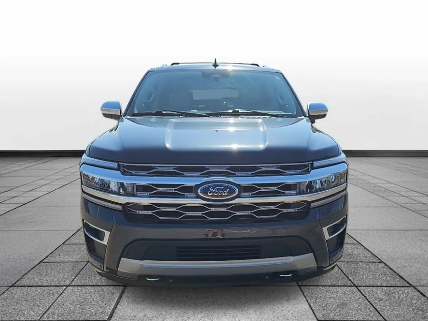 2023 Ford Expedition Platinum photo 1
