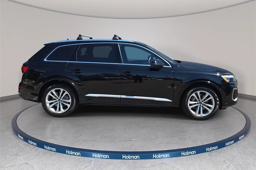 2025 Audi Q7 55 Prestige photo 1