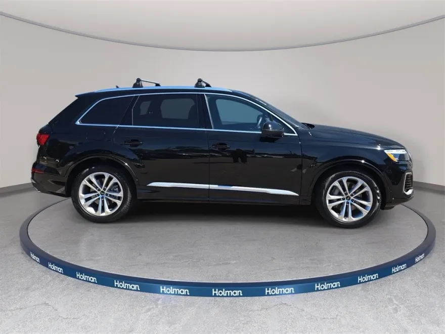 2025 Audi Q7 55 Prestige photo 1