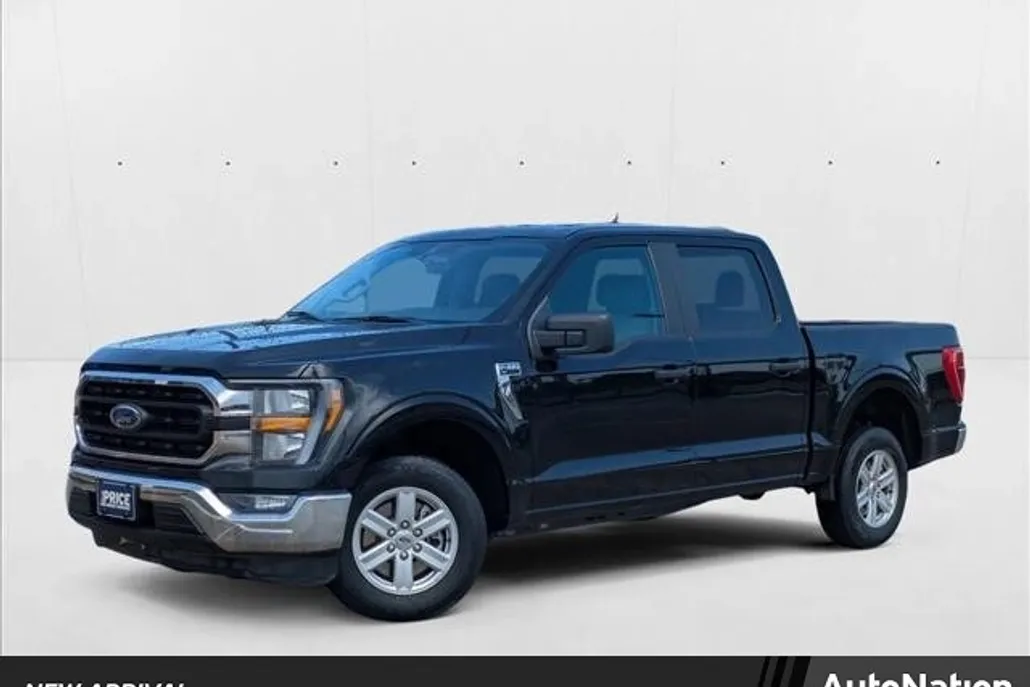 2023 Ford F-150 XLT photo 1