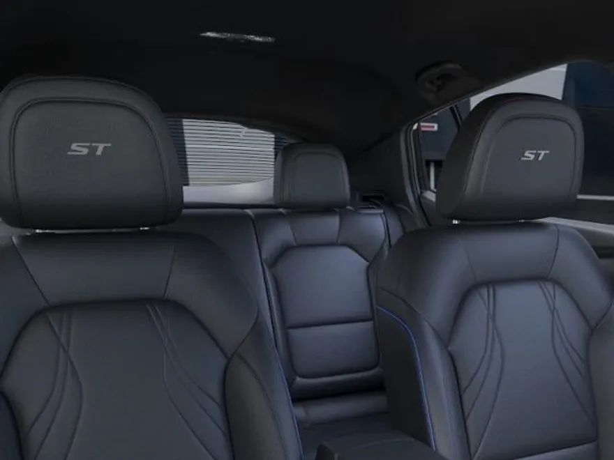 2025 Buick Envista ST photo 32