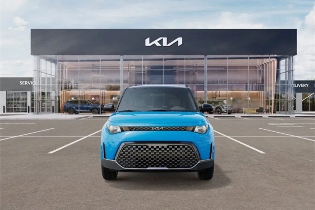 2025 Kia Soul EX photo 1