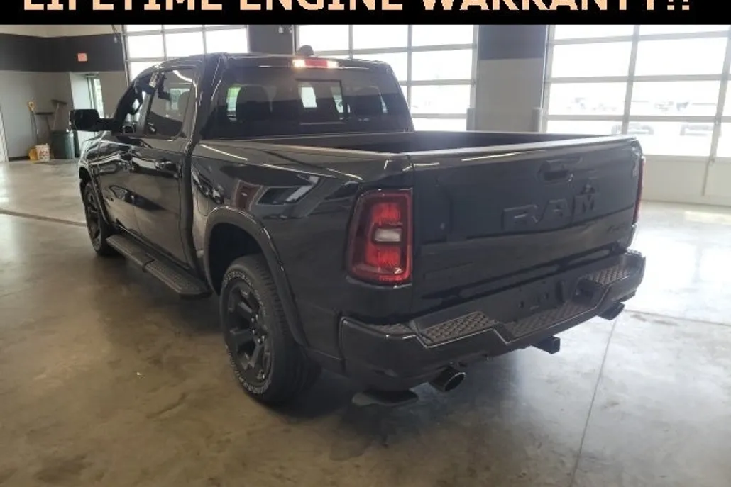 2025 Ram 1500 Big Horn photo 1