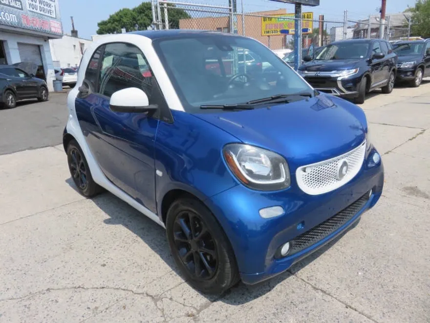 2016 Smart Fortwo photo 1