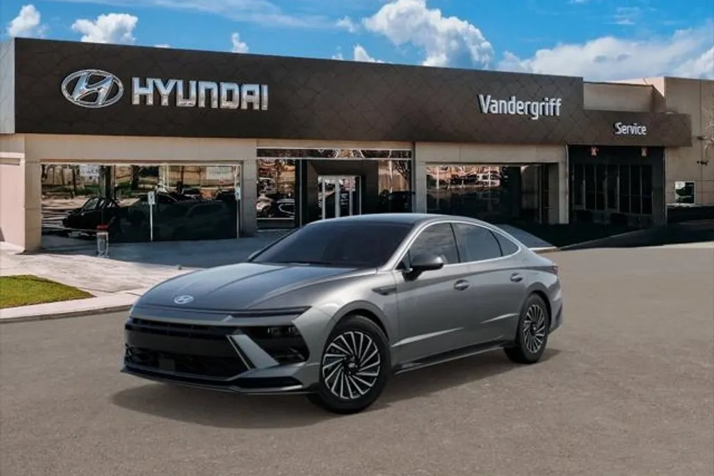2025 Hyundai Sonata Hybrid SEL photo 1